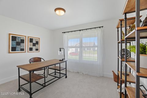 Tiny photo for 15015 Stonebridge Lane, Perrysburg, OH 43551 (MLS # 10001882)