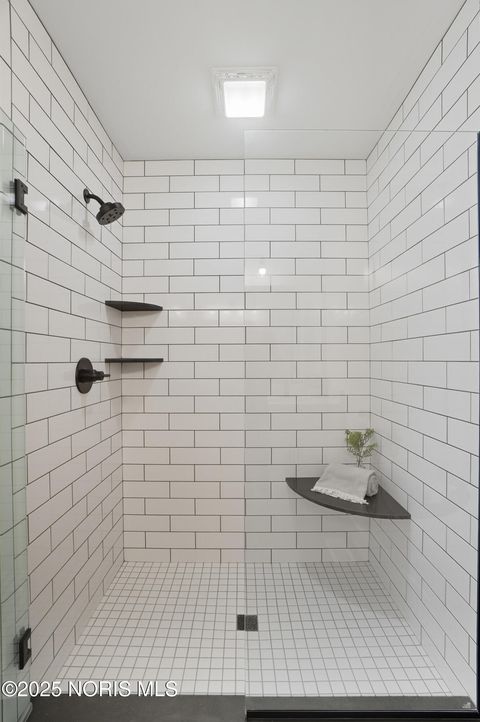 Tiny photo for 15015 Stonebridge Lane, Perrysburg, OH 43551 (MLS # 10001882)