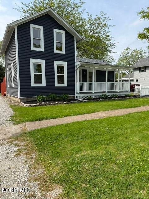 Tiny photo for 518 E 3rd Street, Port Clinton, OH 43452 (MLS # 10007996)