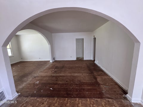 Tiny photo for 333 Mayberry Street, Toledo, OH 43609 (MLS # 10013491)