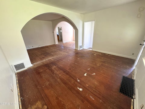 Tiny photo for 333 Mayberry Street, Toledo, OH 43609 (MLS # 10013491)