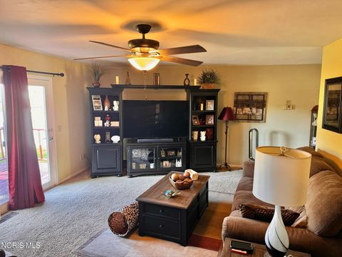 Tiny photo for 818 Shawanoe Street, Montpelier, OH 43543 (MLS # 10009238)