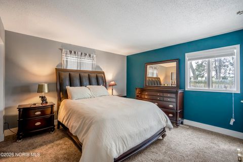 Tiny photo for 2720 Westcastle Drive #1, Toledo, OH 43615 (MLS # 10003880)