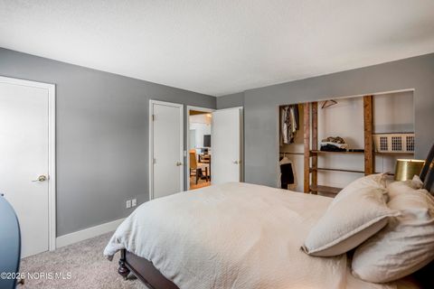 Tiny photo for 2720 Westcastle Drive #1, Toledo, OH 43615 (MLS # 10003880)