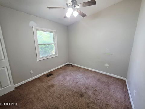Tiny photo for 5742 Marshall Road, Sylvania, OH 43560 (MLS # 10008051)