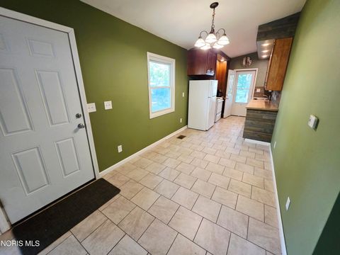 Tiny photo for 5742 Marshall Road, Sylvania, OH 43560 (MLS # 10008051)