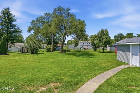 Tiny photo for 2504 Beecher Street, Findlay, OH 45840 (MLS # 10009076)