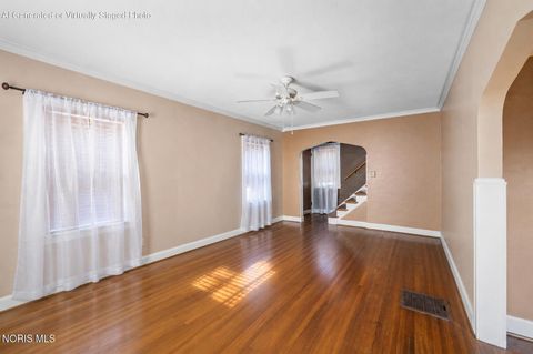 Tiny photo for 4413 Fairview Drive, Toledo, OH 43612 (MLS # 10008490)