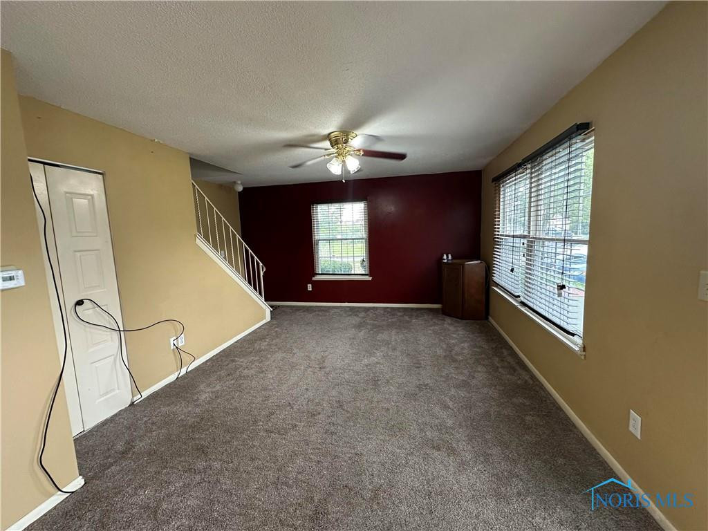 3766 Lakepointe Drive