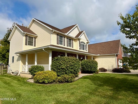 Tiny photo for 1726 Spring Forest Drive, Oregon, OH 43616 (MLS # 10013335)