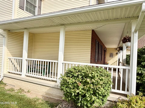 Tiny photo for 1726 Spring Forest Drive, Oregon, OH 43616 (MLS # 10013335)