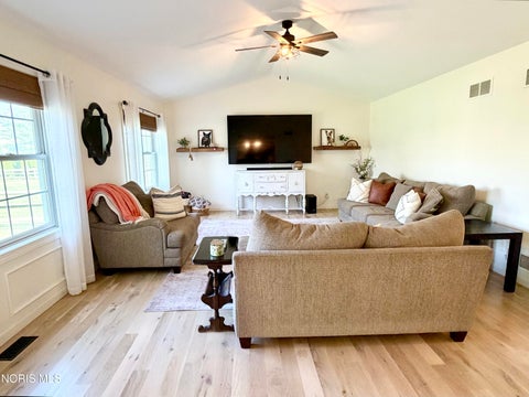 Tiny photo for 1726 Spring Forest Drive, Oregon, OH 43616 (MLS # 10013335)