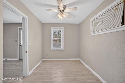 Tiny photo for 280 Dulton Drive, Toledo, OH 43615 (MLS # 10003843)