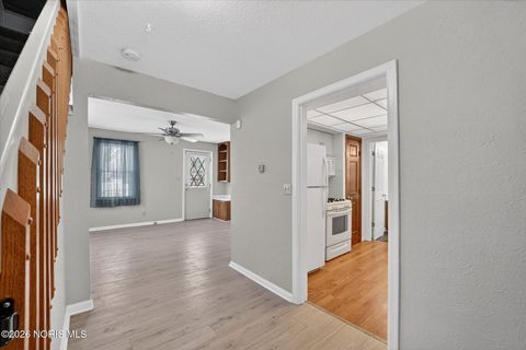 Tiny photo for 280 Dulton Drive, Toledo, OH 43615 (MLS # 10003843)