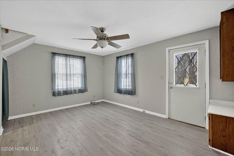 Tiny photo for 280 Dulton Drive, Toledo, OH 43615 (MLS # 10003843)