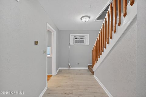 Tiny photo for 280 Dulton Drive, Toledo, OH 43615 (MLS # 10003843)