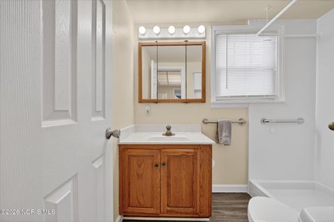 Tiny photo for 280 Dulton Drive, Toledo, OH 43615 (MLS # 10003843)