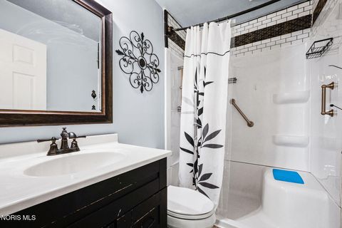 Tiny photo for 205 E Oliver Street, McComb, OH 45858 (MLS # 10007914)