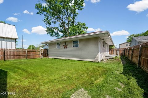 Tiny photo for 205 E Oliver Street, McComb, OH 45858 (MLS # 10007914)