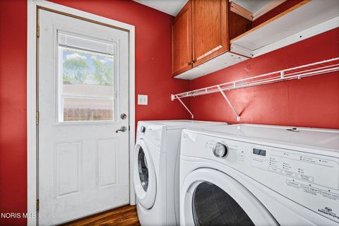 Tiny photo for 205 E Oliver Street, McComb, OH 45858 (MLS # 10007914)