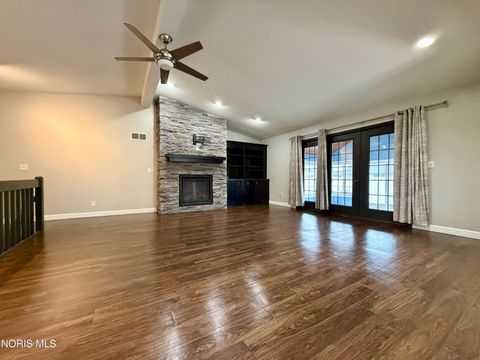 Tiny photo for 1844 Tiffin Court, Defiance, OH 43512 (MLS # 10004783)