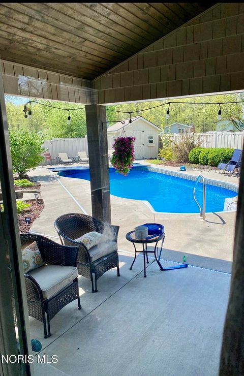 Tiny photo for 1844 Tiffin Court, Defiance, OH 43512 (MLS # 10004783)