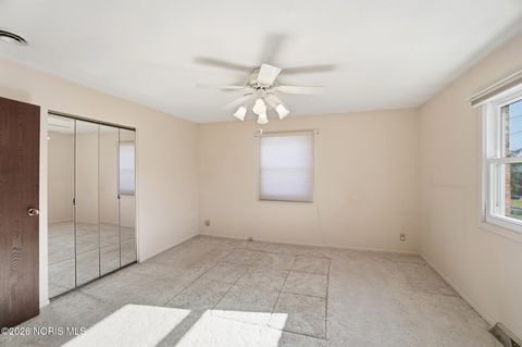 Tiny photo for 151 Marilyn Drive, Findlay, OH 45840 (MLS # 10003420)