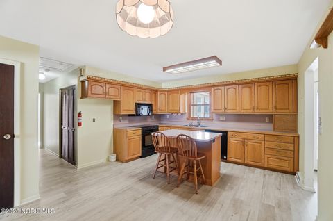 Tiny photo for 151 Marilyn Drive, Findlay, OH 45840 (MLS # 10003420)