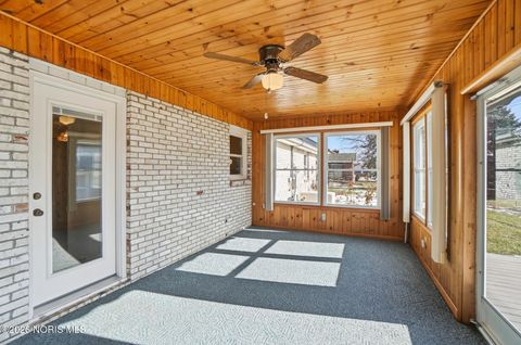 Tiny photo for 151 Marilyn Drive, Findlay, OH 45840 (MLS # 10003420)