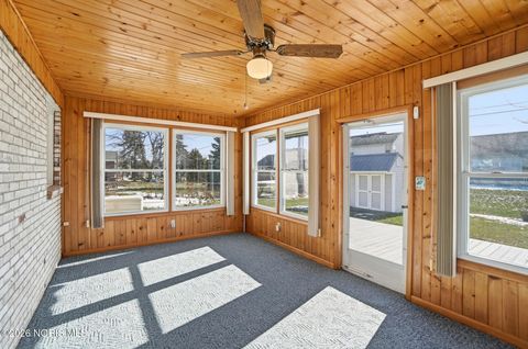 Tiny photo for 151 Marilyn Drive, Findlay, OH 45840 (MLS # 10003420)