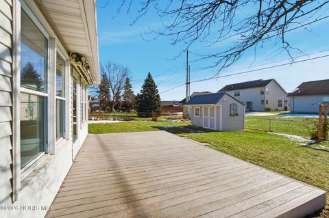 Tiny photo for 151 Marilyn Drive, Findlay, OH 45840 (MLS # 10003420)