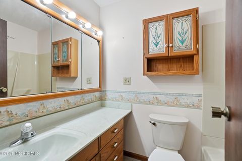 Tiny photo for 151 Marilyn Drive, Findlay, OH 45840 (MLS # 10003420)