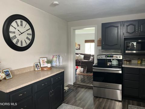 Tiny photo for 20012 County Road R, Alvordton, OH 43501 (MLS # 10007292)