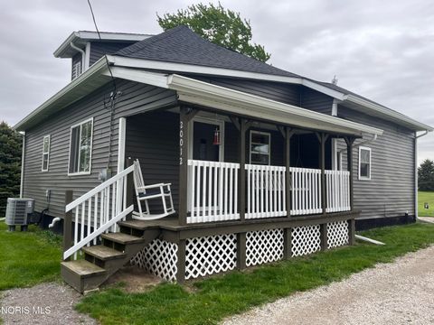 Tiny photo for 20012 County Road R, Alvordton, OH 43501 (MLS # 10007292)