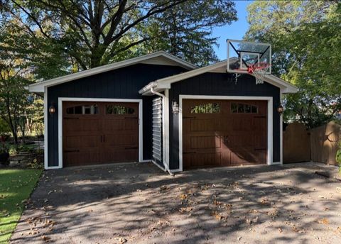Tiny photo for 2276 Burroughs Drive, Toledo, OH 43614 (MLS # 10000110)
