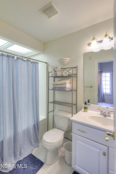 Tiny photo for 7035 Mourning Dove Court, Toledo, OH 43617 (MLS # 10006045)