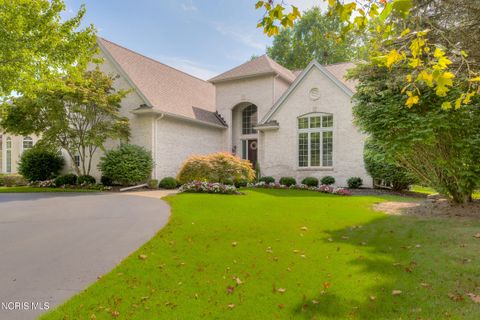 Photo of 7035 Mourning Dove Court, Toledo, OH 43617 (MLS # 10006045)