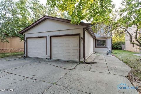 1021 Valley Side Drive Maumee OH 43537