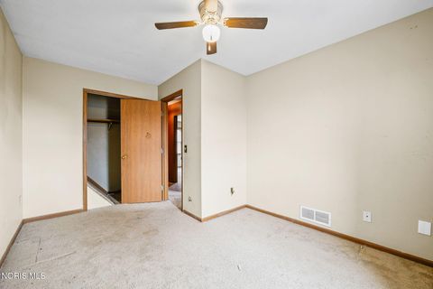 Tiny photo for 22487 U.s. 6, Grand Rapids, OH 43522 (MLS # 10004509)