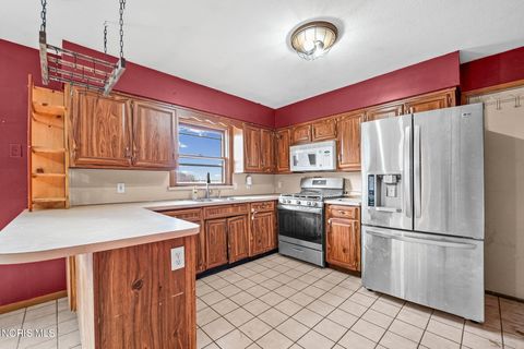 Tiny photo for 22487 U.s. 6, Grand Rapids, OH 43522 (MLS # 10004509)