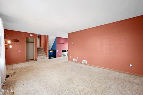 Tiny photo for 22487 U.s. 6, Grand Rapids, OH 43522 (MLS # 10004509)