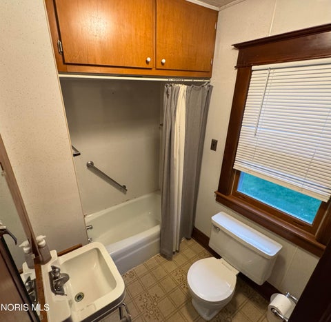 Tiny photo for 8015 Road R-7, Columbus Grove, OH 45830 (MLS # 10013849)