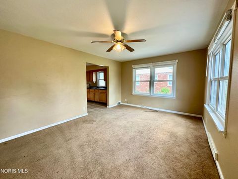 Tiny photo for 142 Clifton Avenue, Findlay, OH 45840 (MLS # 10006780)