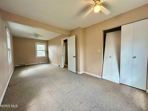 Tiny photo for 142 Clifton Avenue, Findlay, OH 45840 (MLS # 10006780)