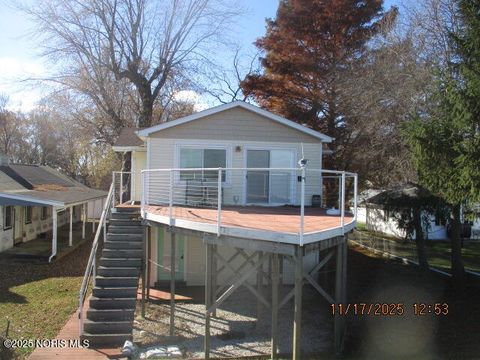 Tiny photo for 12403 Lagoon Drive, Curtice, OH 43412 (MLS # 10001637)