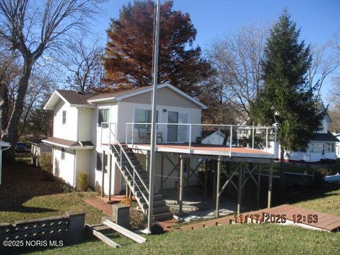 Tiny photo for 12403 Lagoon Drive, Curtice, OH 43412 (MLS # 10001637)