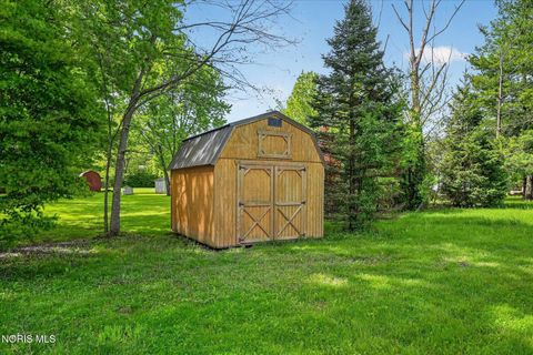 Tiny photo for 28741 White Road, Perrysburg, OH 43551 (MLS # 10007463)
