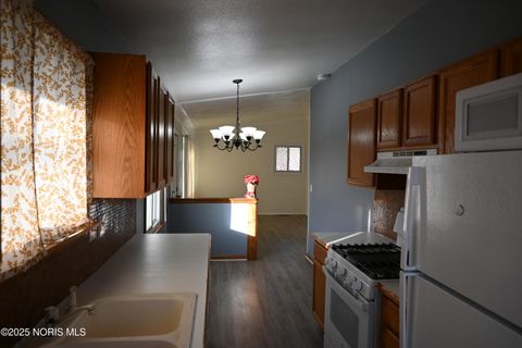 Tiny photo for 2226 Peabody Avenue, Toledo, OH 43614 (MLS # 10002441)