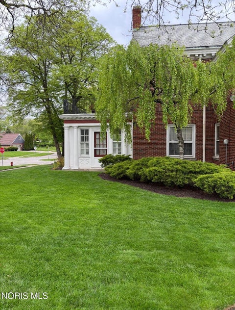 Tiny photo for 2006 Mount Vernon Avenue, Toledo, OH 43607 (MLS # 10013935)