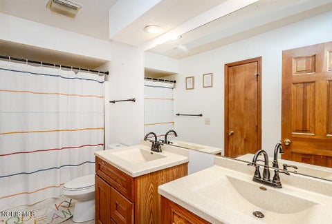 Tiny photo for 6744 Shieldwood Road, Toledo, OH 43617 (MLS # 10014019)